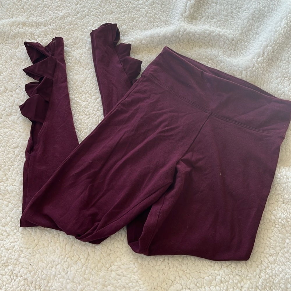 Victoria Sport dark purple leg detail active leggings